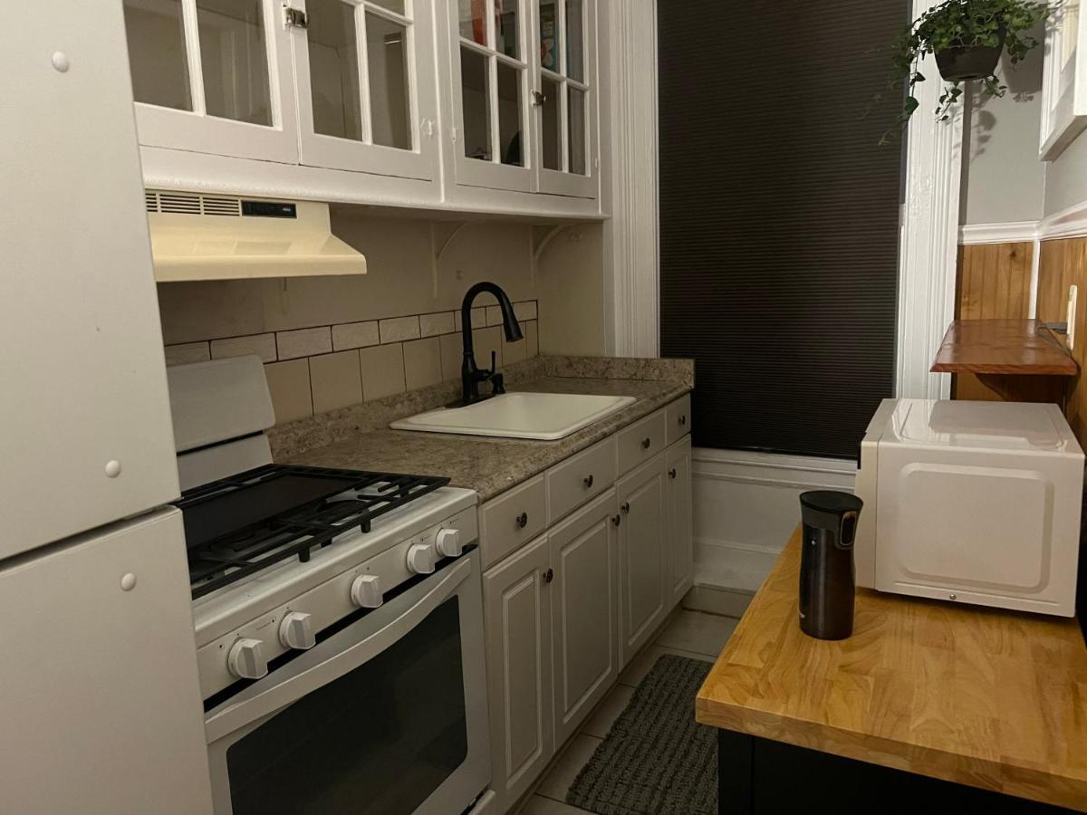 1 Bedroom Private Victorian Apt In Convenient City Location On 5 Acre, Sleeps 4 Пъкипсий Екстериор снимка